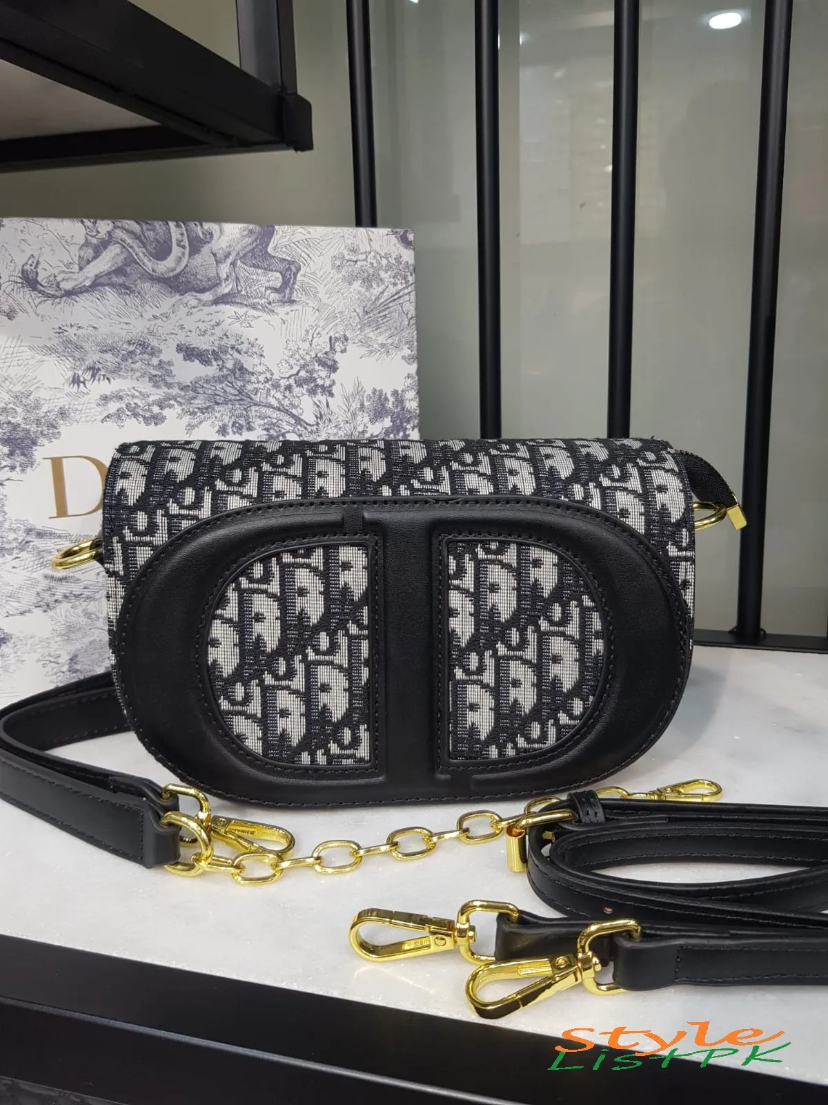 Best Price CD Signature Bag