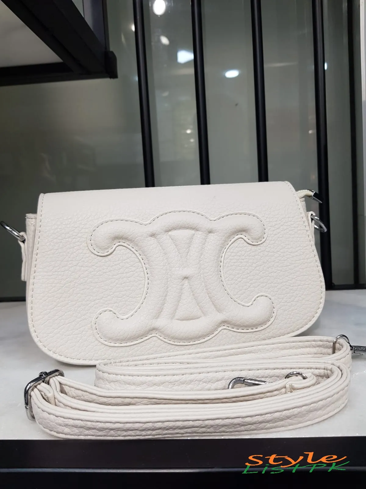 Best Price Celine Shoulder Bag