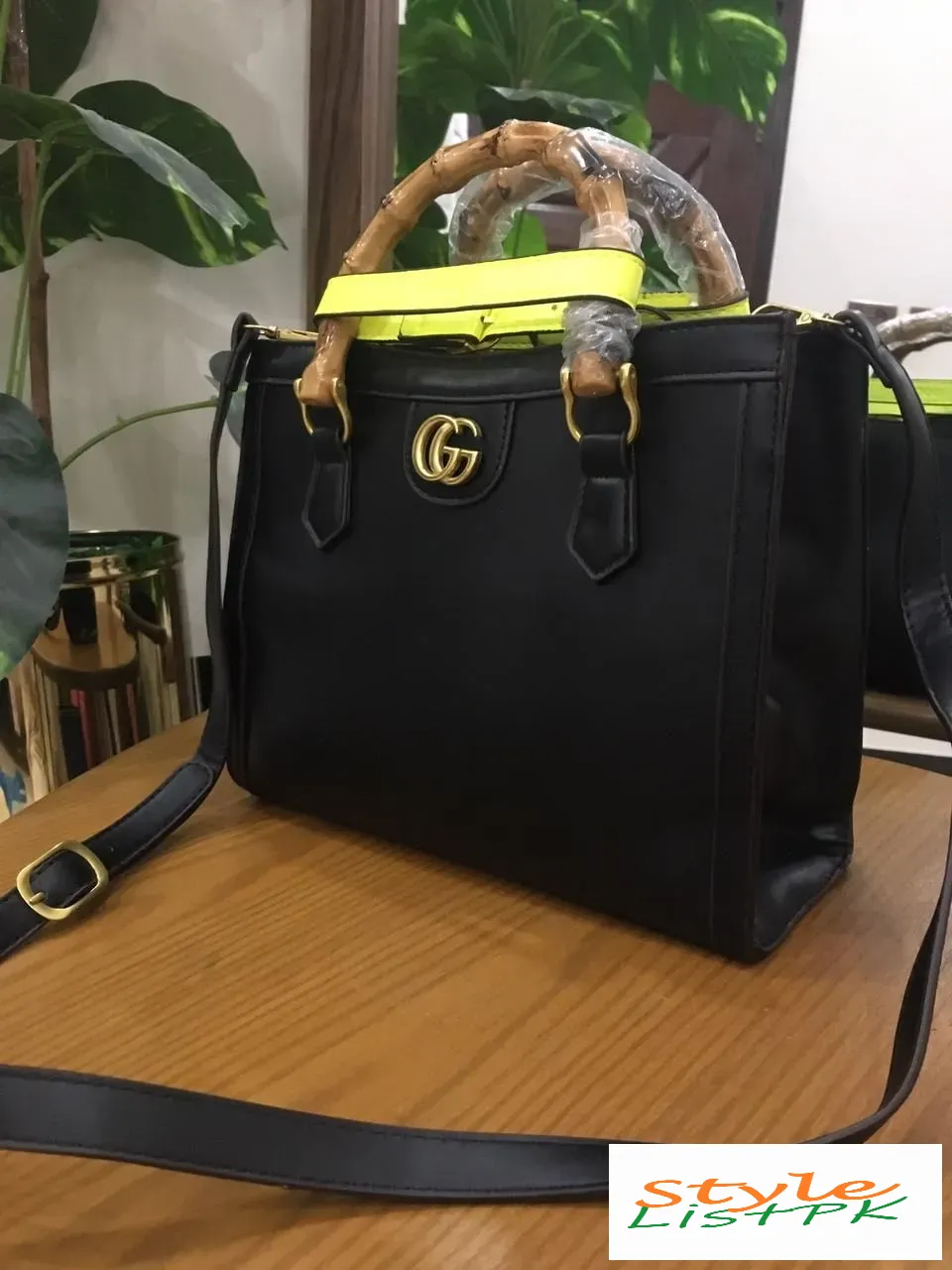 Best Price Gucci Diana