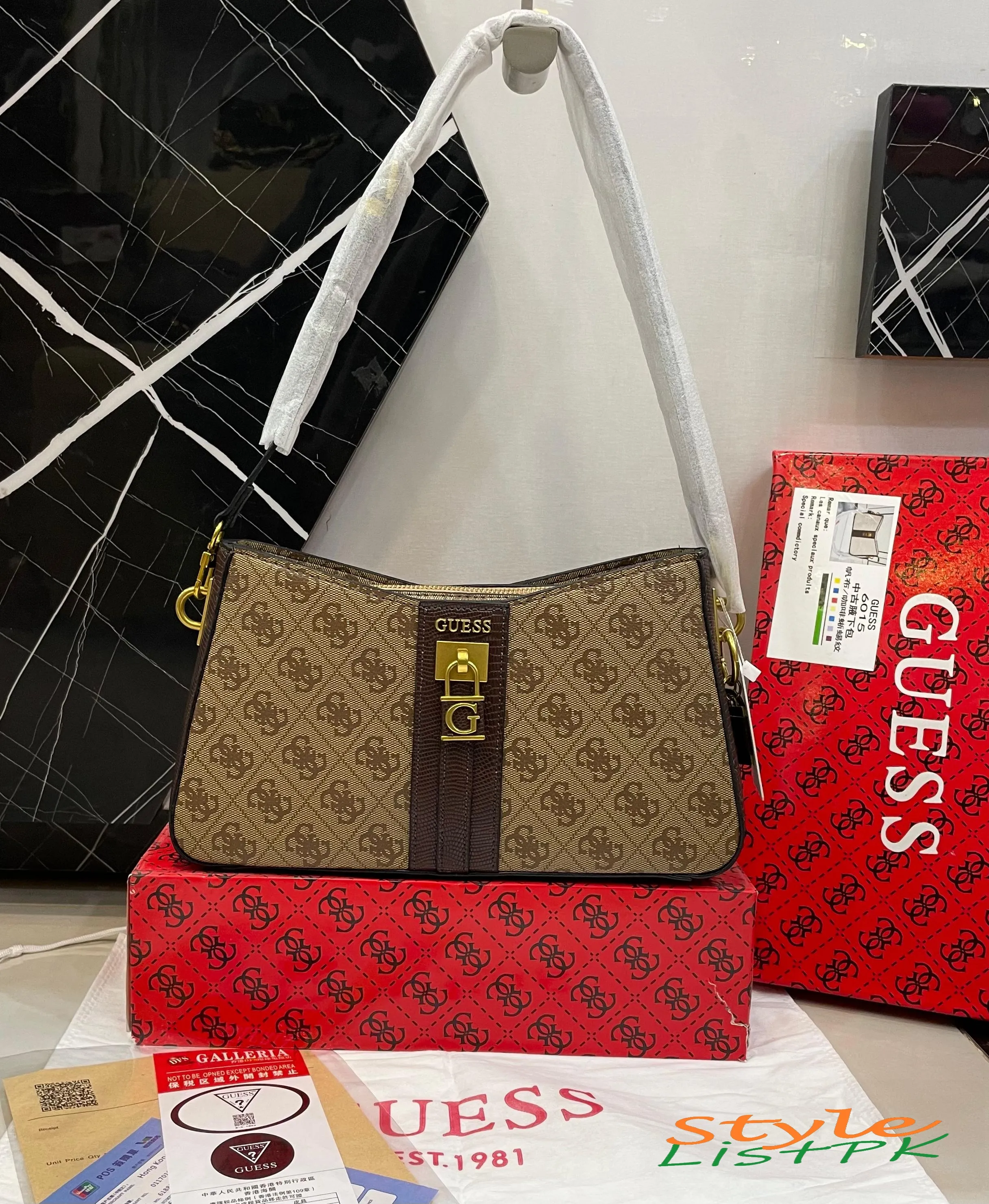 Best Price Guess Shoulder Bag