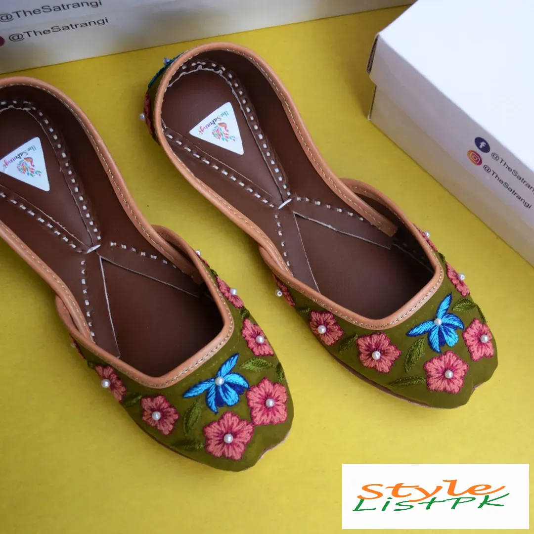 Best Price Gulkari Khussa